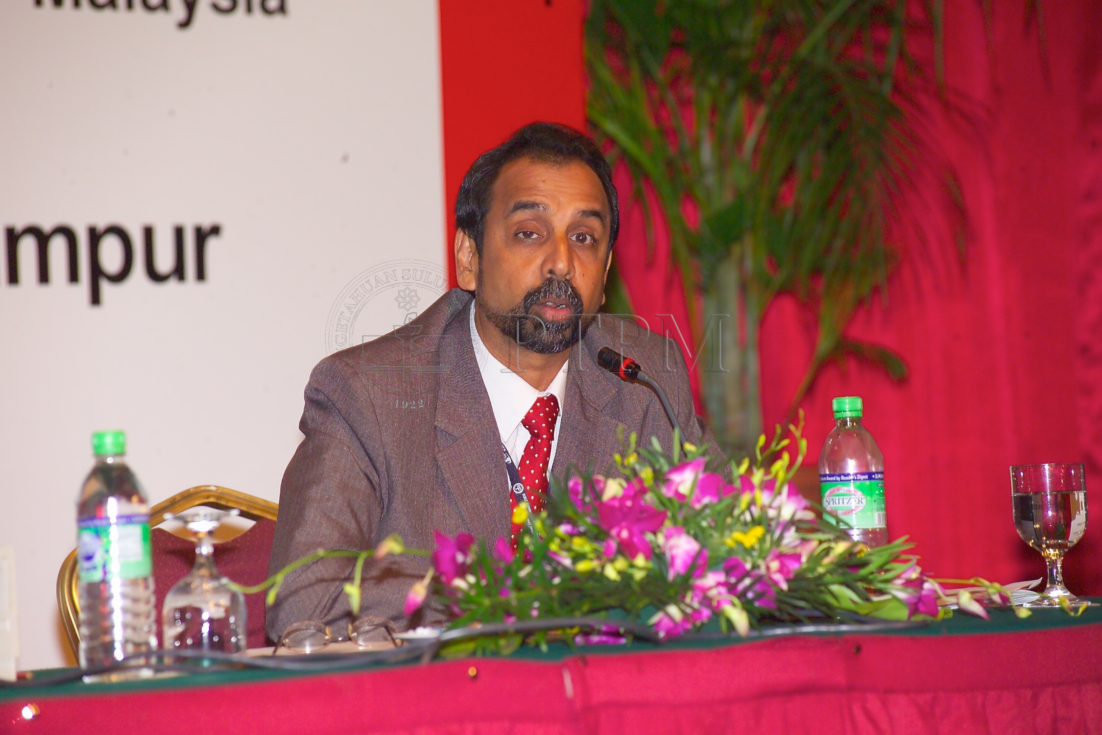 PTPM 06 23 eduresearch D9X40654